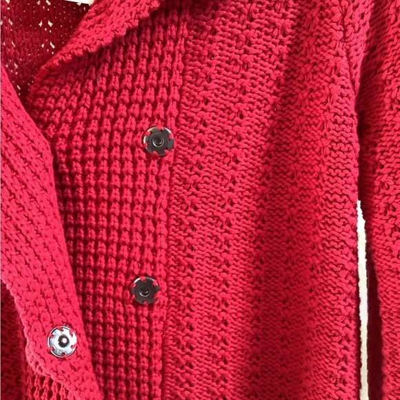 Style & Co Beautiful 🌹NWT Red Snap Button Sweater. - Picture 6 of 14